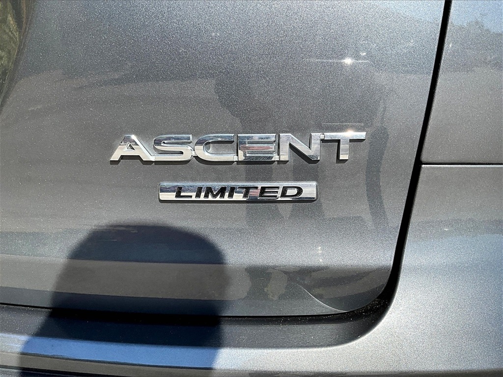 2022 Subaru Ascent Limited photo 29