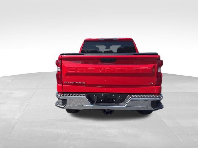 2025 Chevrolet Silverado 1500 LT photo 3