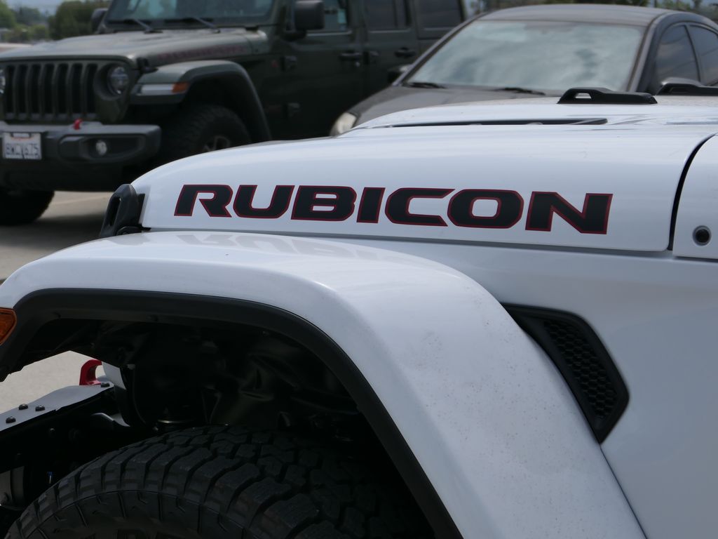 2025 Jeep Gladiator Rubicon photo 9