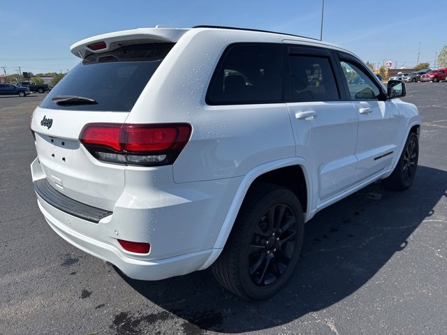 2019 Jeep Grand Cherokee Altitude photo 4