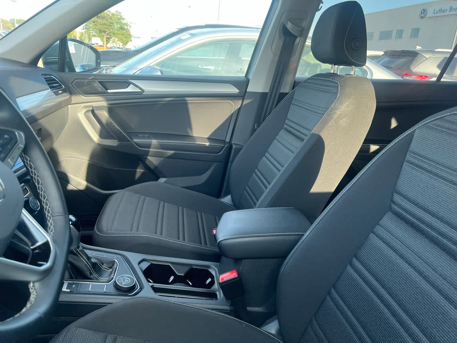 2024 Volkswagen Tiguan S photo 6