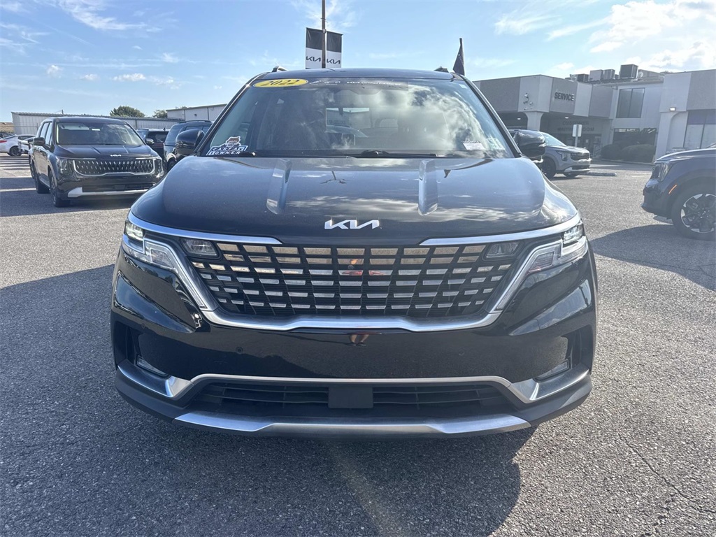 2022 Kia Carnival SX photo 2