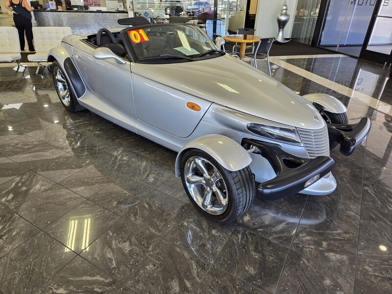 2001 Plymouth Prowler Base photo 4
