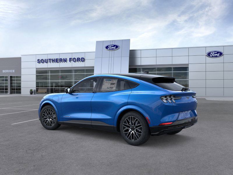 2025 Ford Mustang Mach-E Premium photo 4