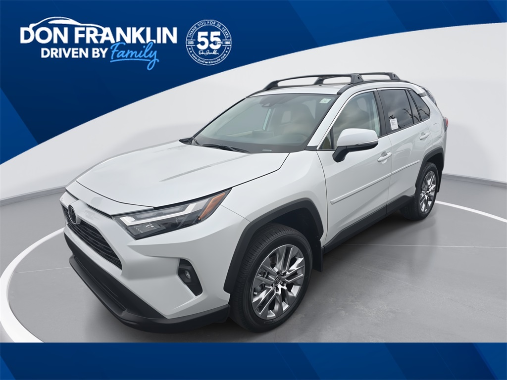 2025 Toyota RAV4 XLE Premium's photo