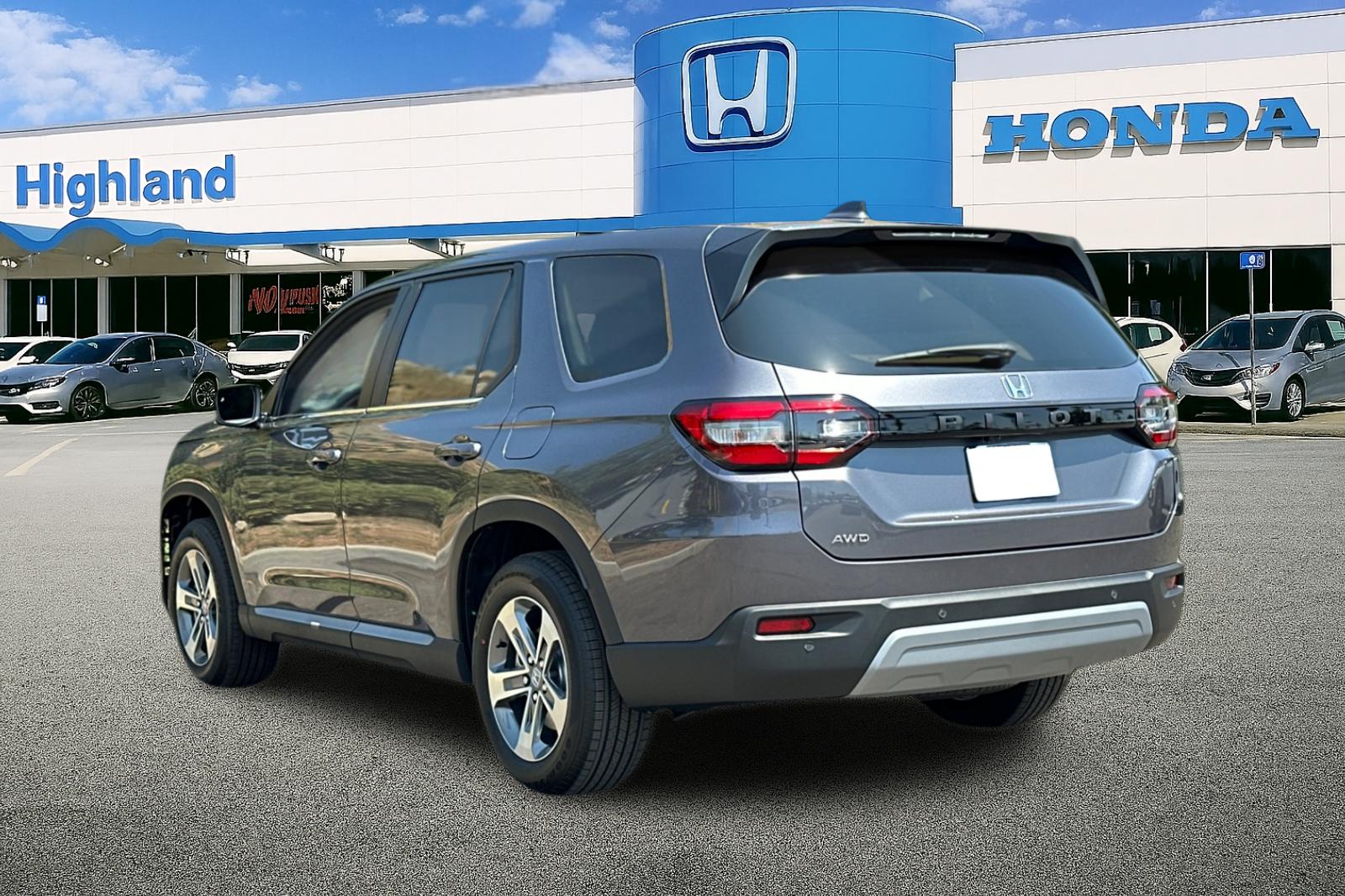 2025 Honda Pilot EX-L photo 3