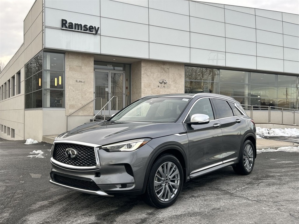 2025 INFINITI QX50 Luxe's photo