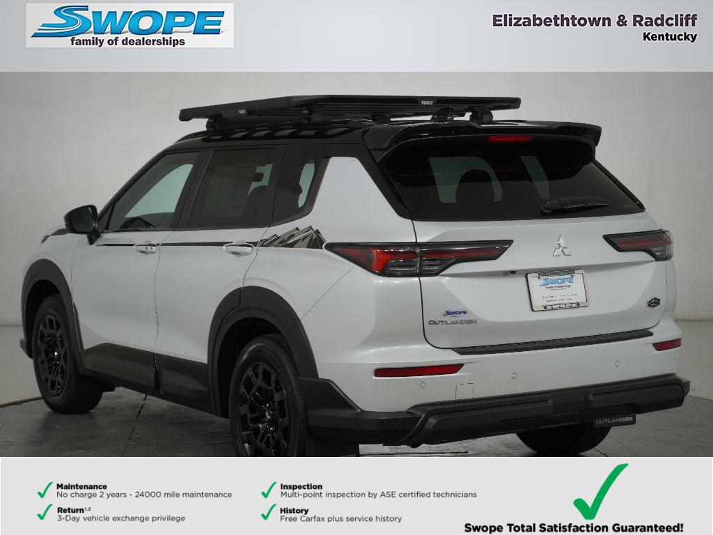 2025 Mitsubishi Outlander SE Ralliart photo 3