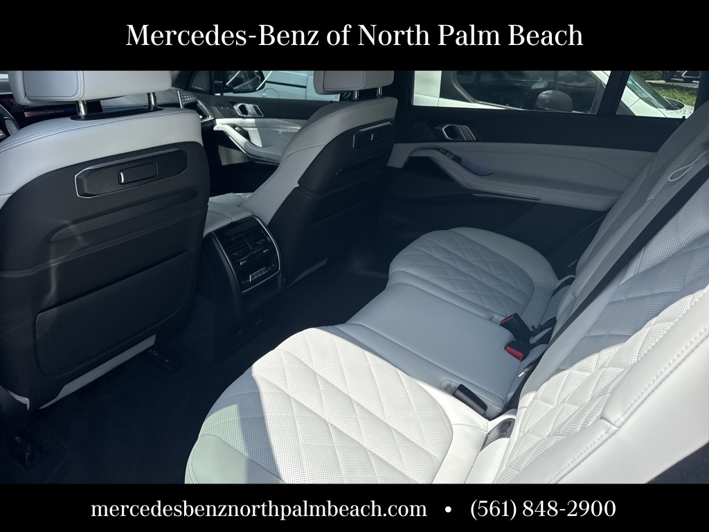 2023 Bmw X7 xDrive40i photo 3