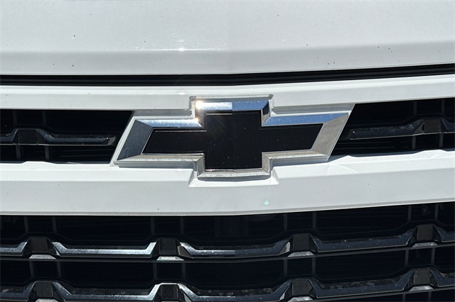 2023 Chevrolet Silverado 1500 RST photo 7