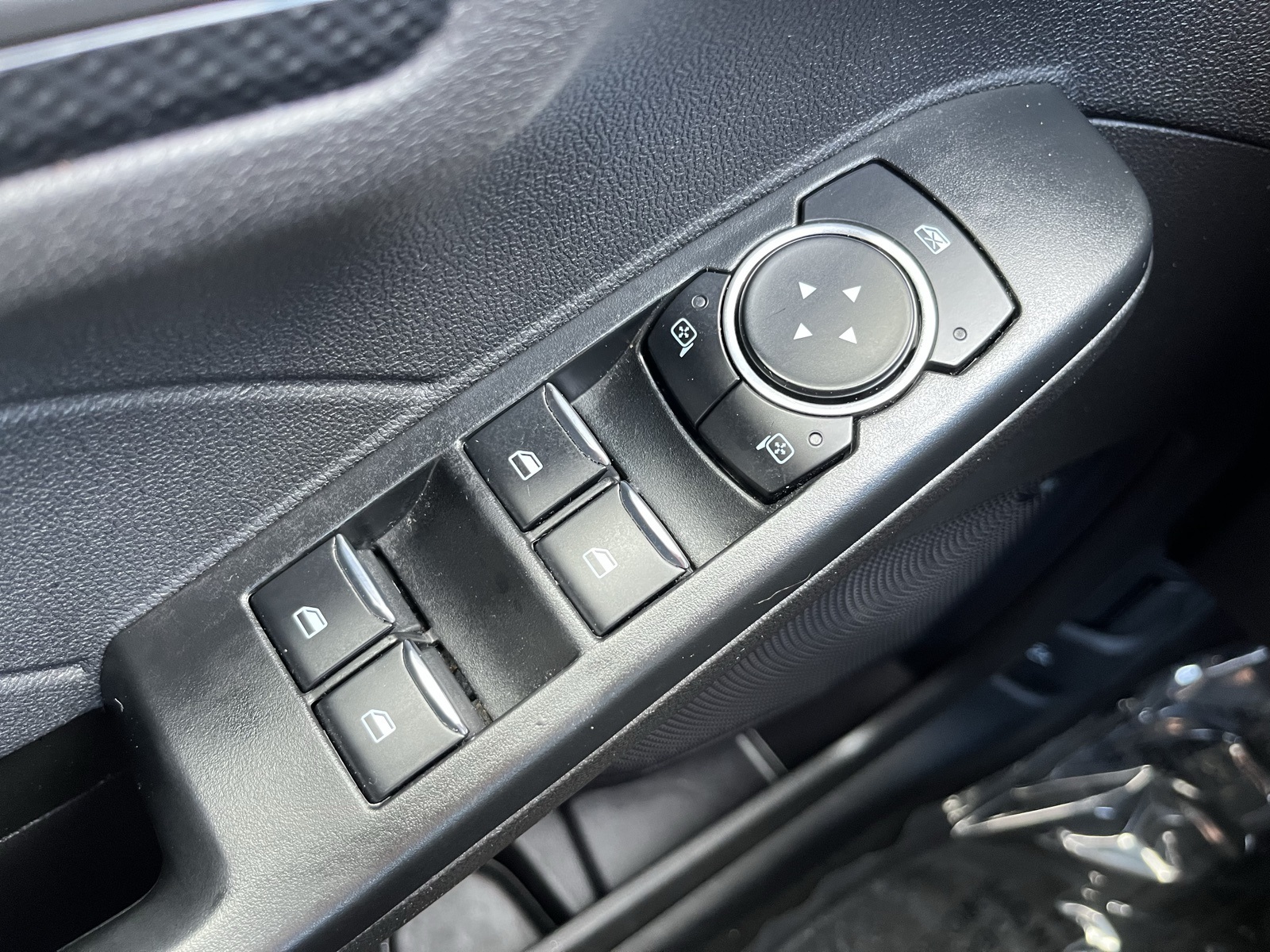 2024 Ford Escape ST-Line photo 21