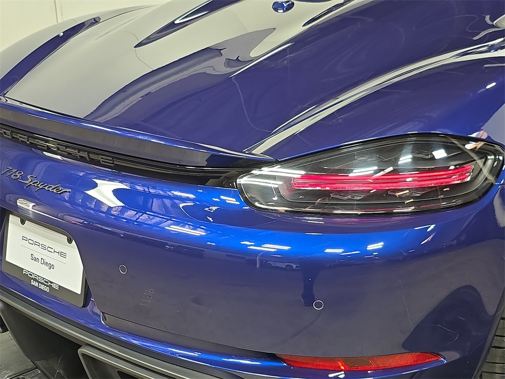 2023 Porsche Boxster Spyder photo 29