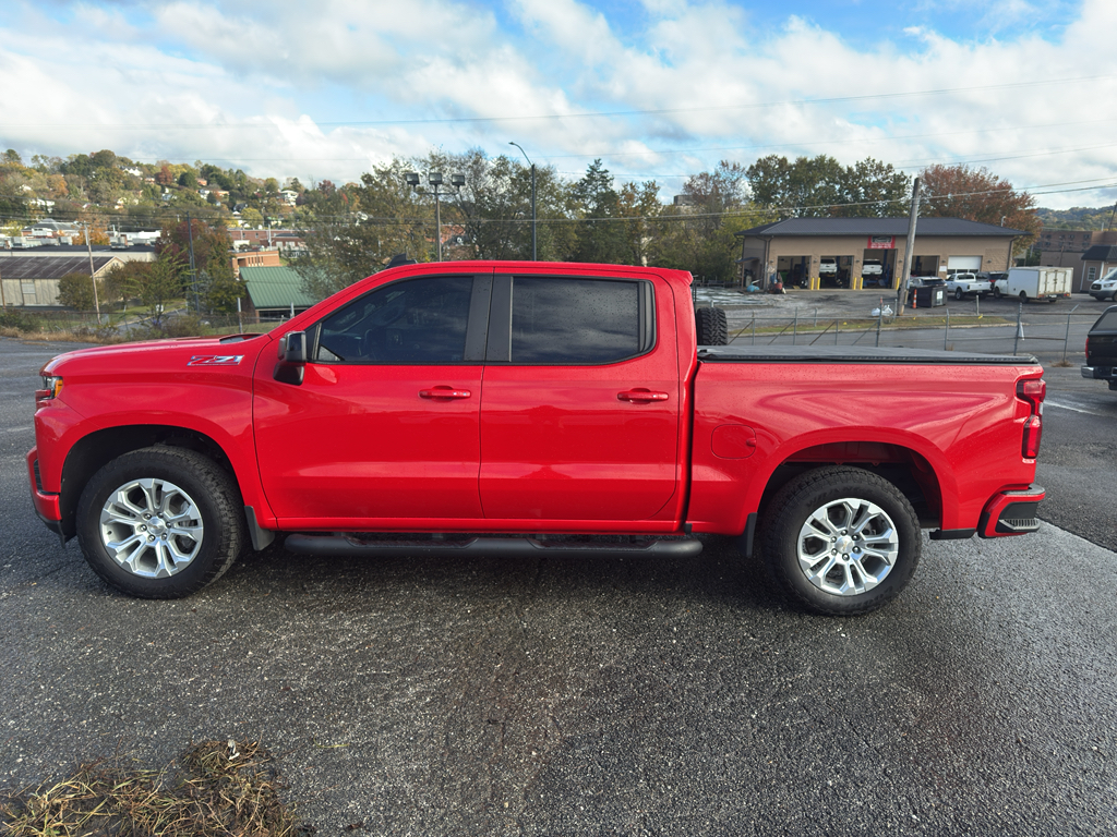 2019 Chevrolet Silverado 1500 RST photo 3