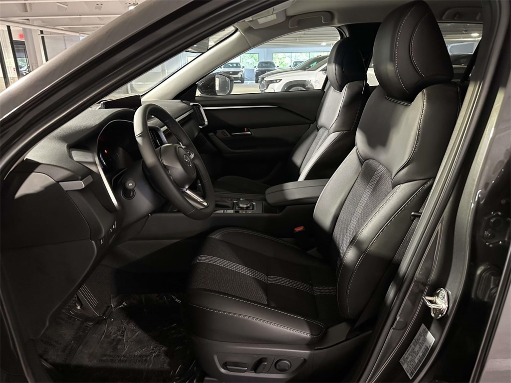 2025 Mazda CX-50 Preferred photo 12