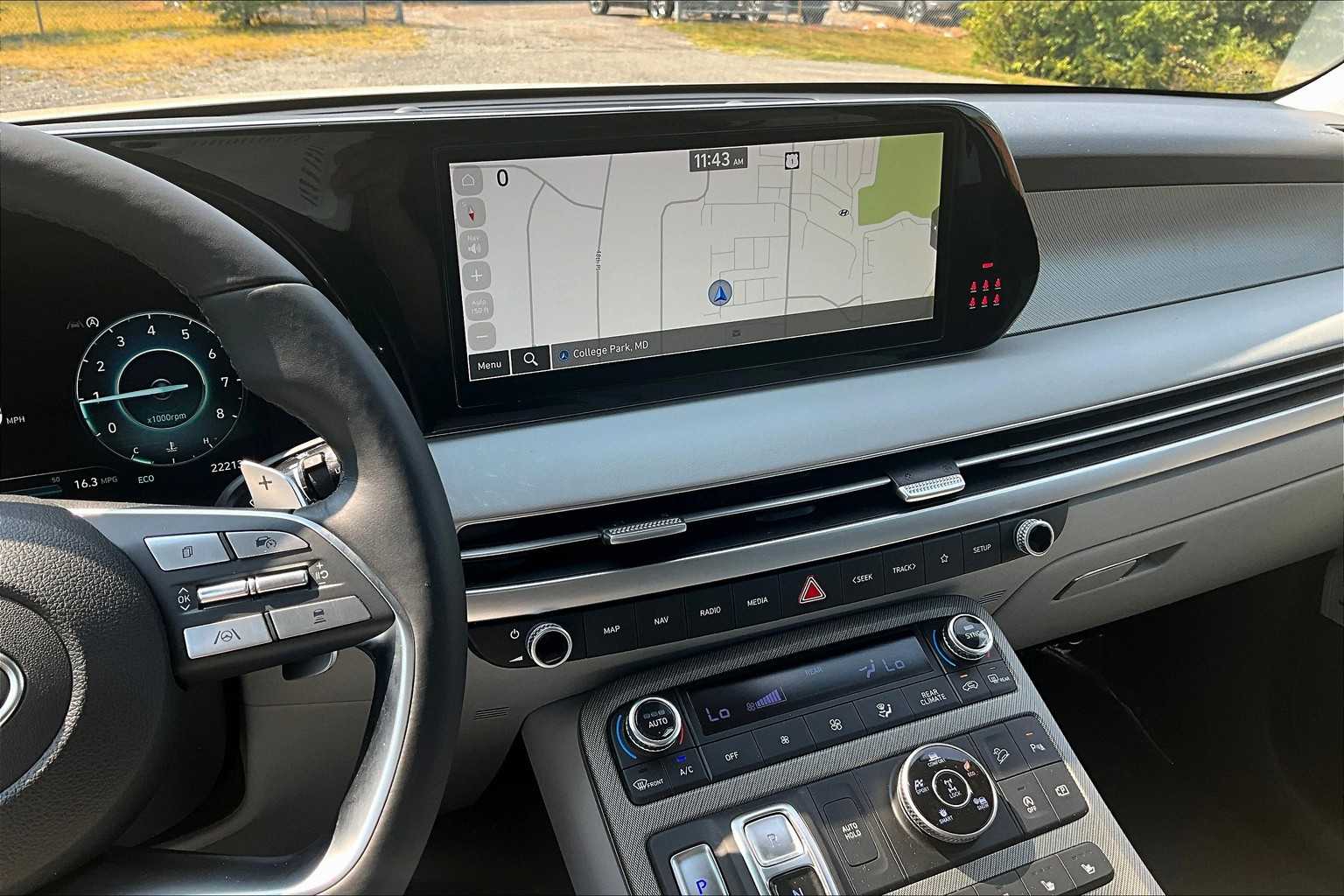 2024 Hyundai Palisade SEL photo 6