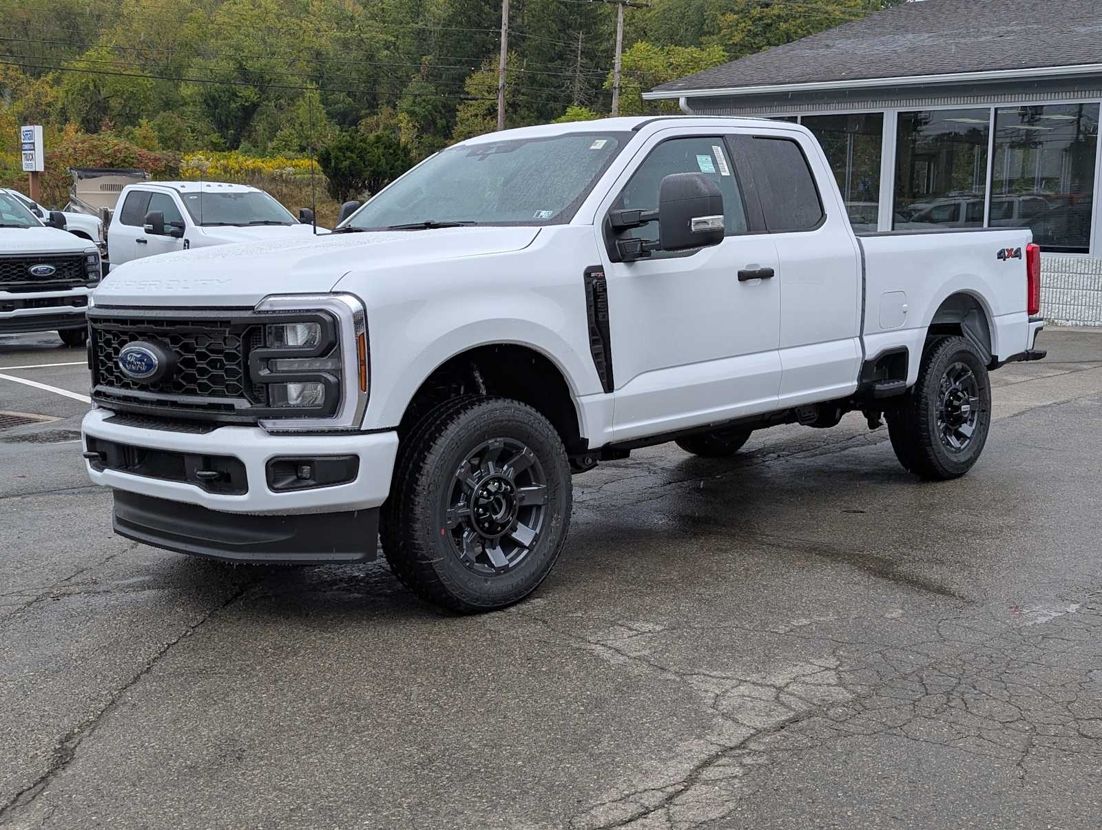 2026 Ford F-350 Super Duty XL's photo