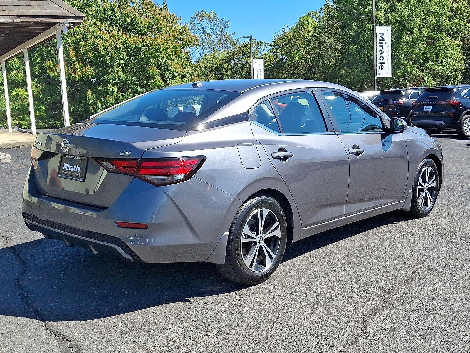 2020 Nissan Sentra SV photo 7
