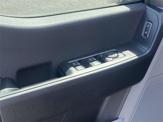 2026 Ford F-250 photo 14