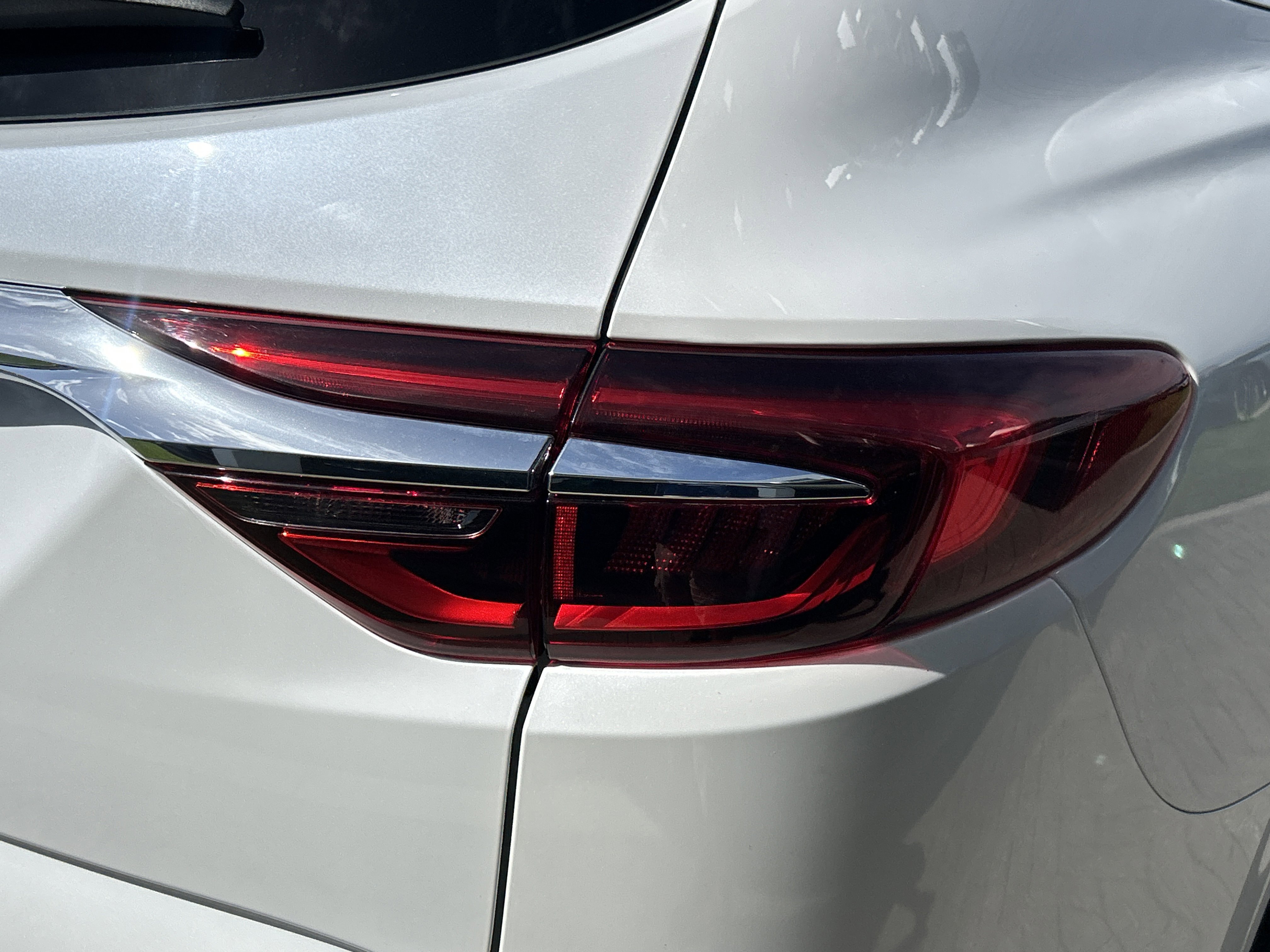 2021 Buick Enclave Premium photo 3