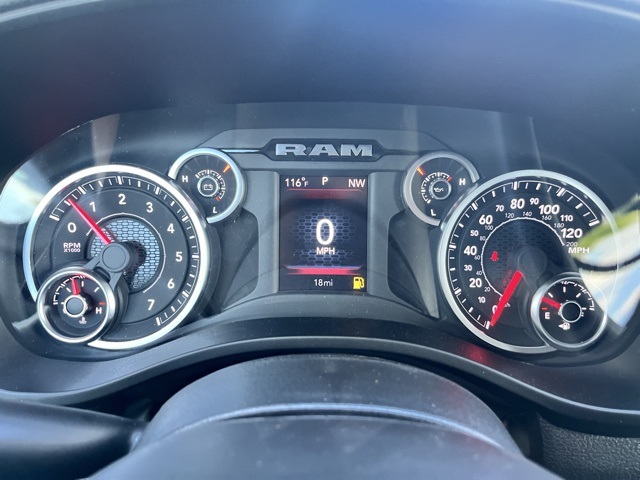 2025 Ram 1500 Tradesman photo 11