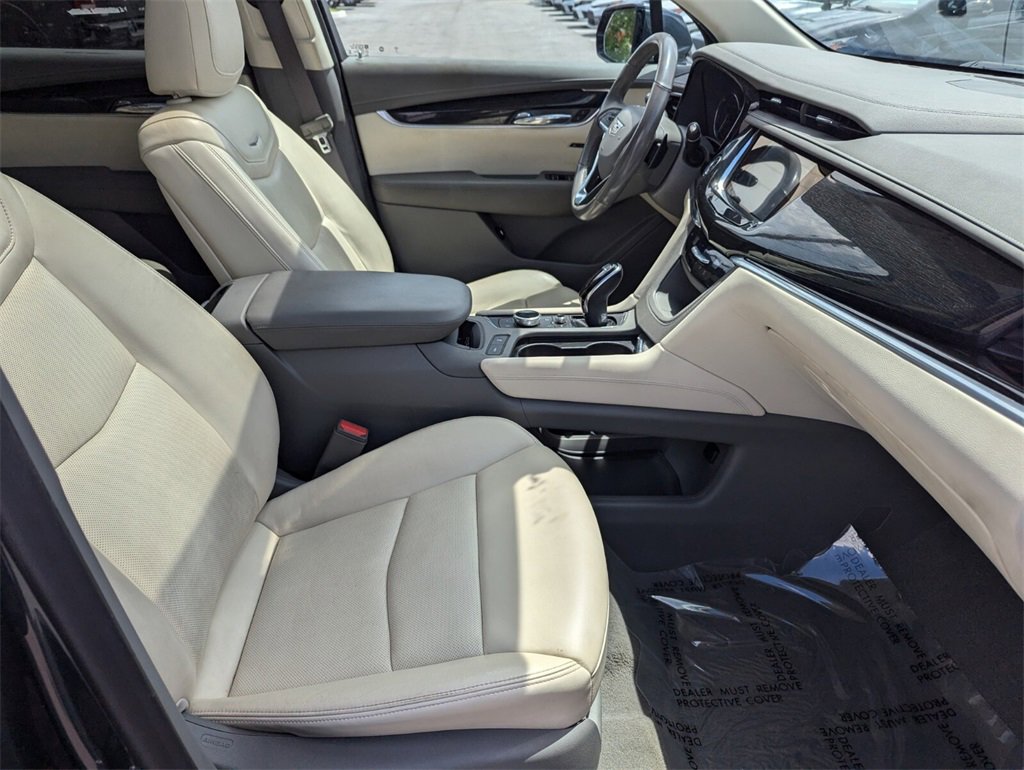 2021 Cadillac XT4 Premium Luxury photo 10