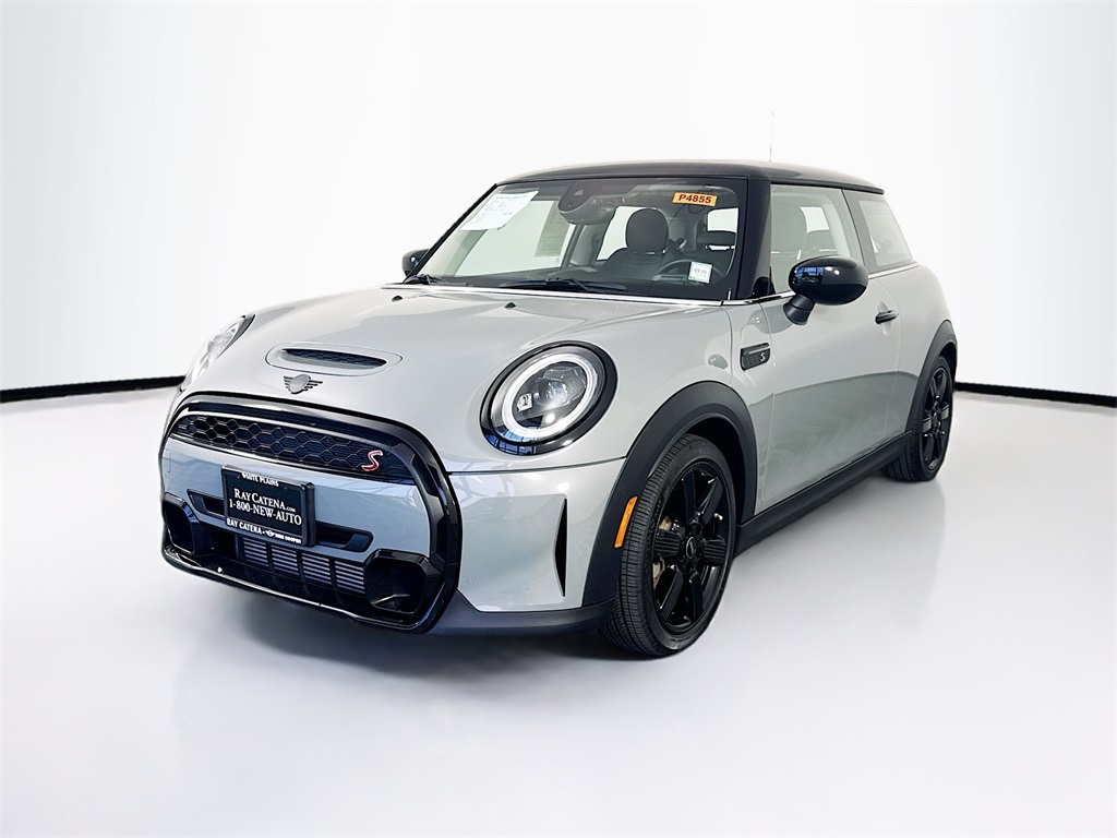 2023 Mini Cooper Hardtop S photo 3