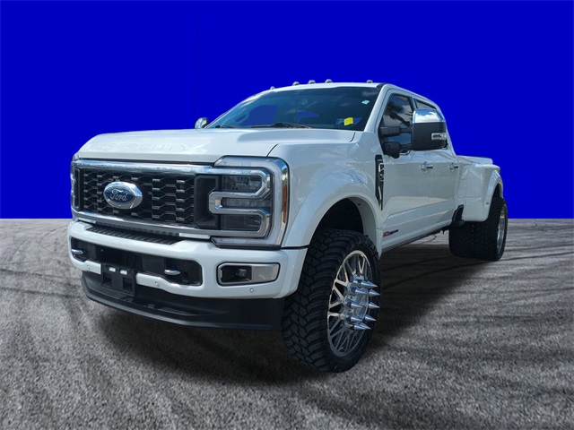 2024 Ford F-450 Limited photo 8