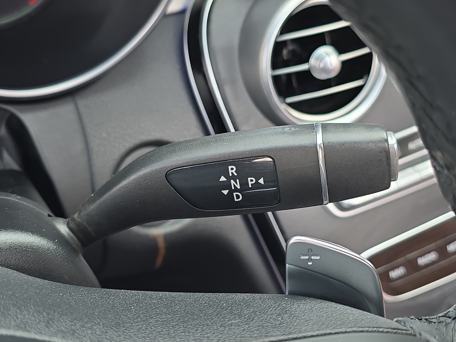 2020 Mercedes Benz C 300 photo 19