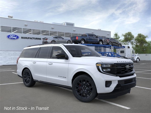 2025 Ford Expedition MAX Platinum photo 5