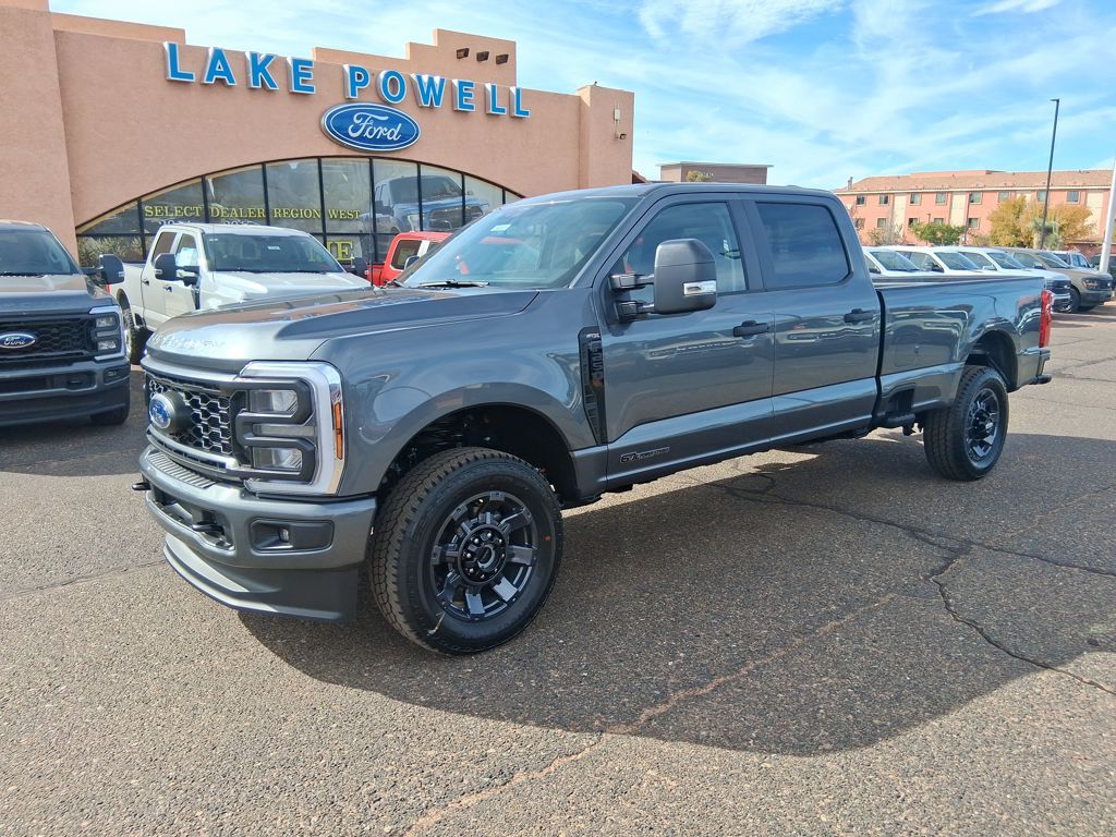 2026 Ford F-250 Super Duty XL's photo