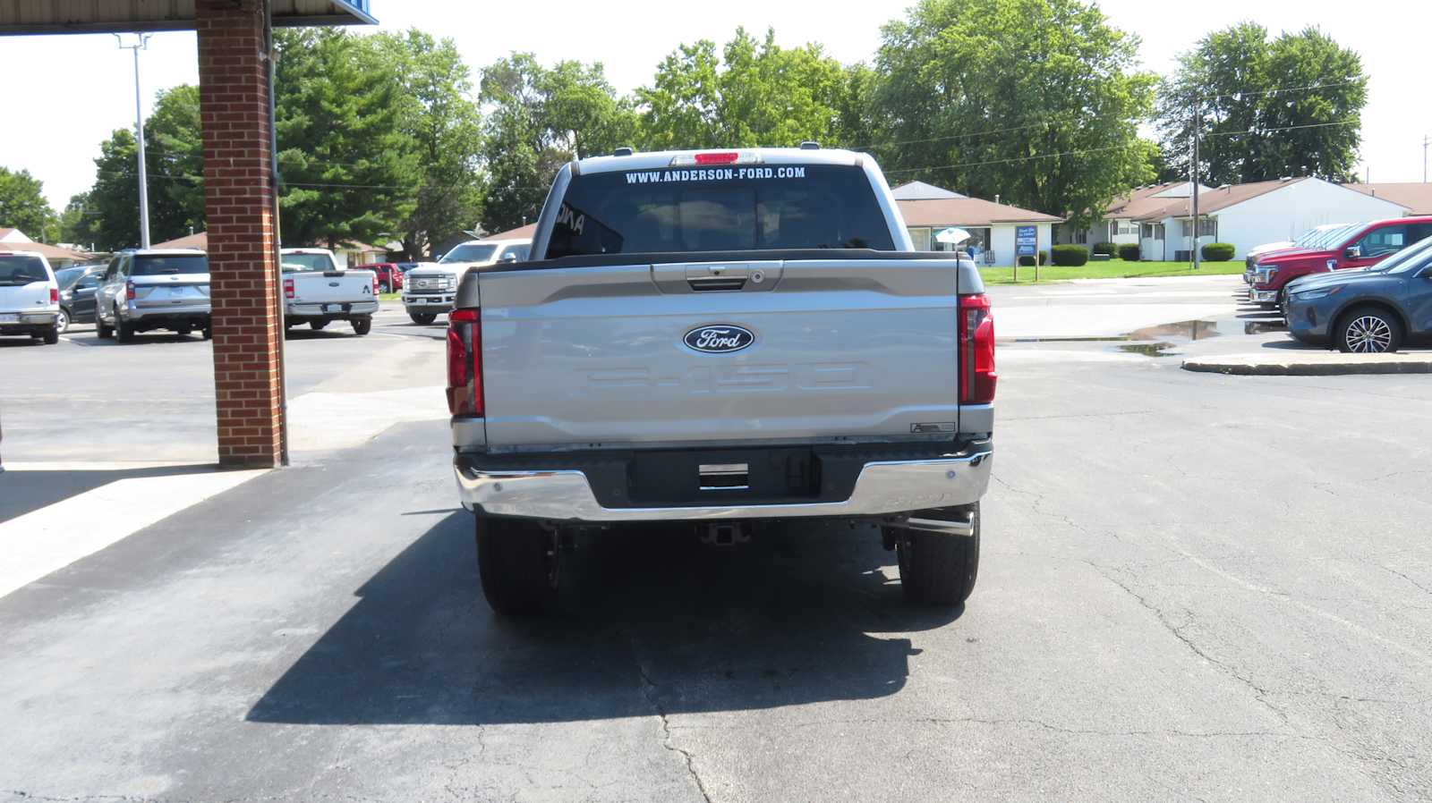 2024 Ford F-150 XLT photo 4