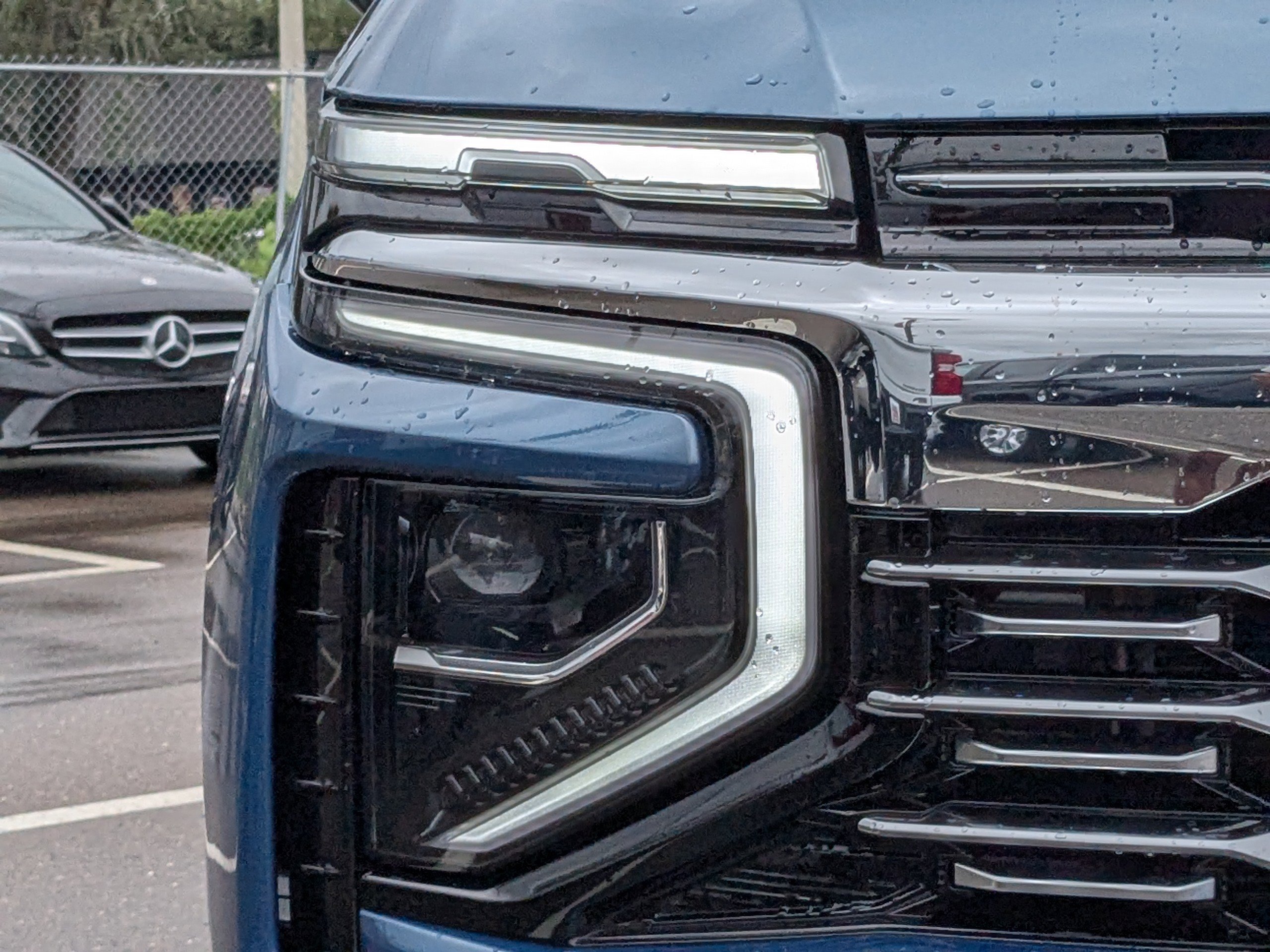 2025 Chevrolet Tahoe Premier photo 8