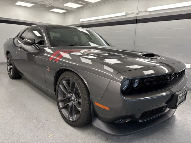 2023 Dodge Challenger R/T Scat Pack photo 3