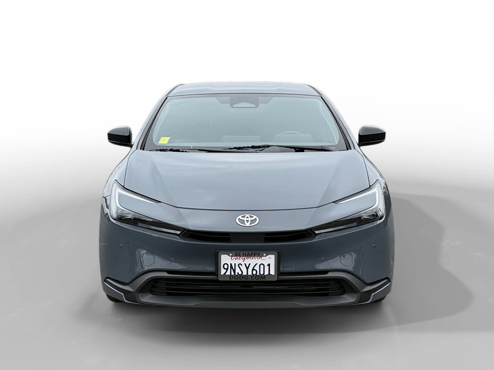 2023 Toyota Prius LE photo 8