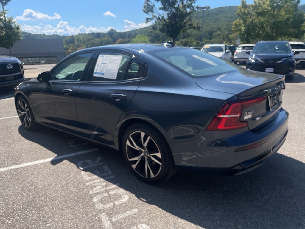 2024 Volvo S60 B5 Core photo 5