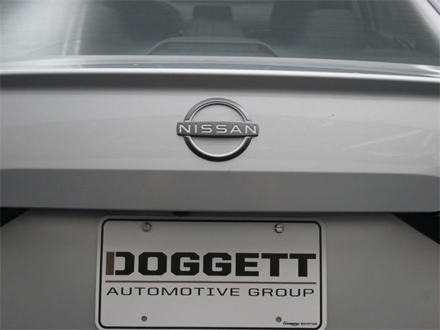 2024 Nissan Altima 2.5 SV photo 13