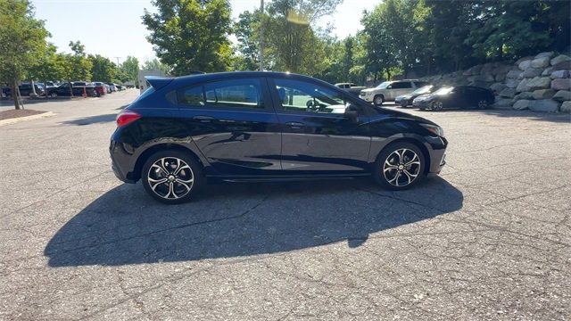 Certified 2019 Chevrolet Cruze LT with VIN 3G1BE6SM0KS523035 for sale in City of the Village of Clarkston, MI