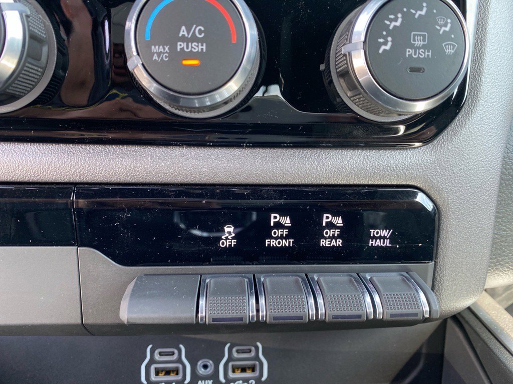 2026 Ram 1500 Big Horn photo 10
