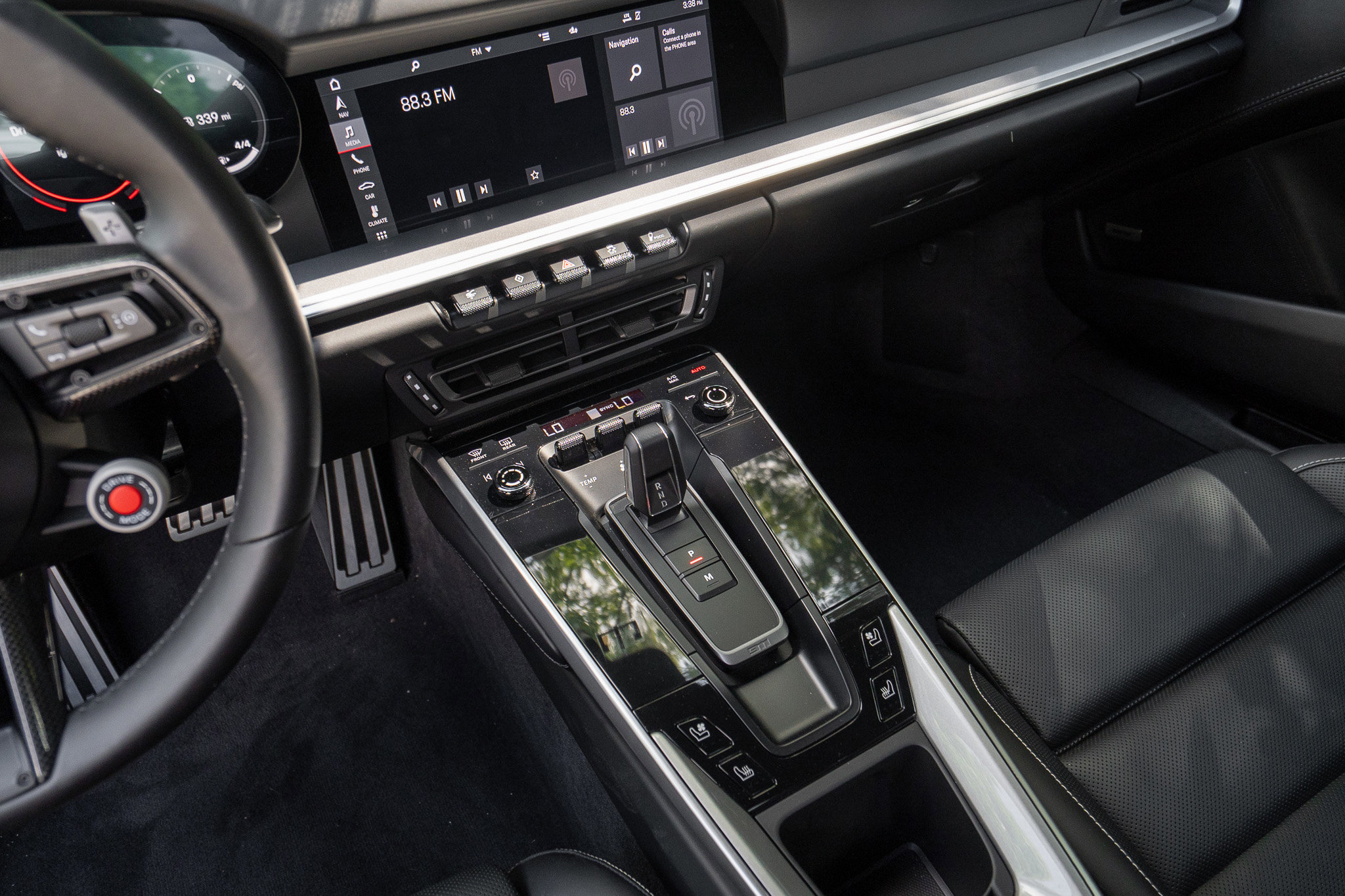 2021 Porsche 911 Turbo S photo 27