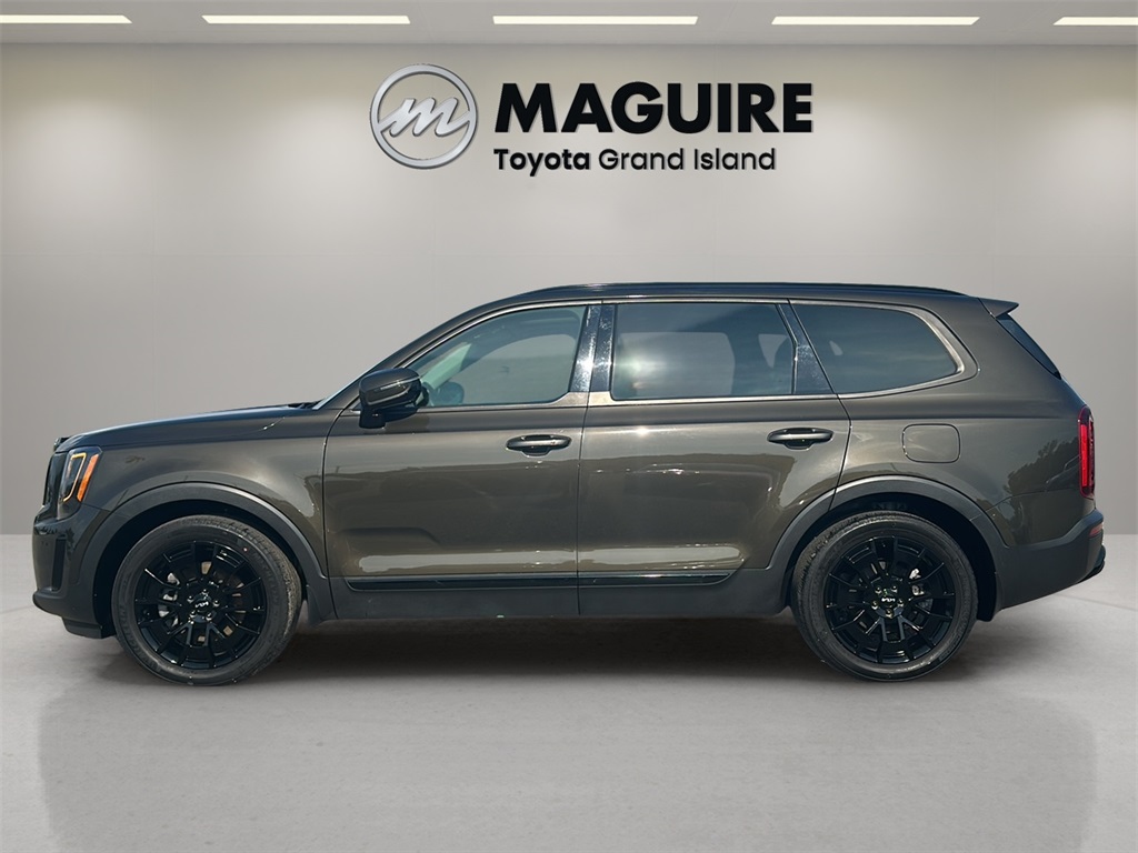 2022 Kia Telluride SX photo 3