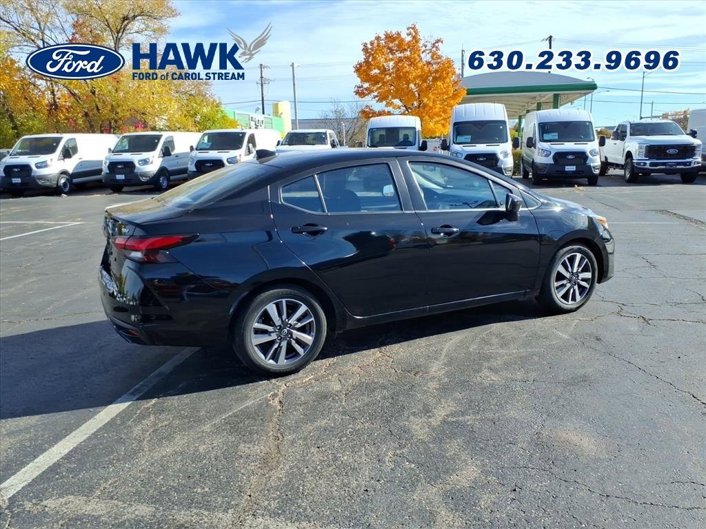 2023 Nissan Versa 1.6 SV photo 3