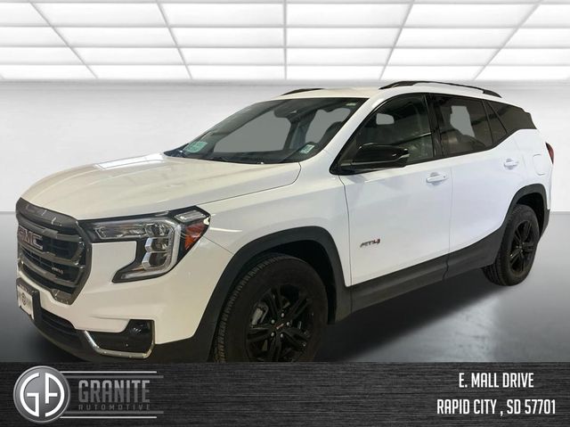 2023 GMC Terrain AT4's photo