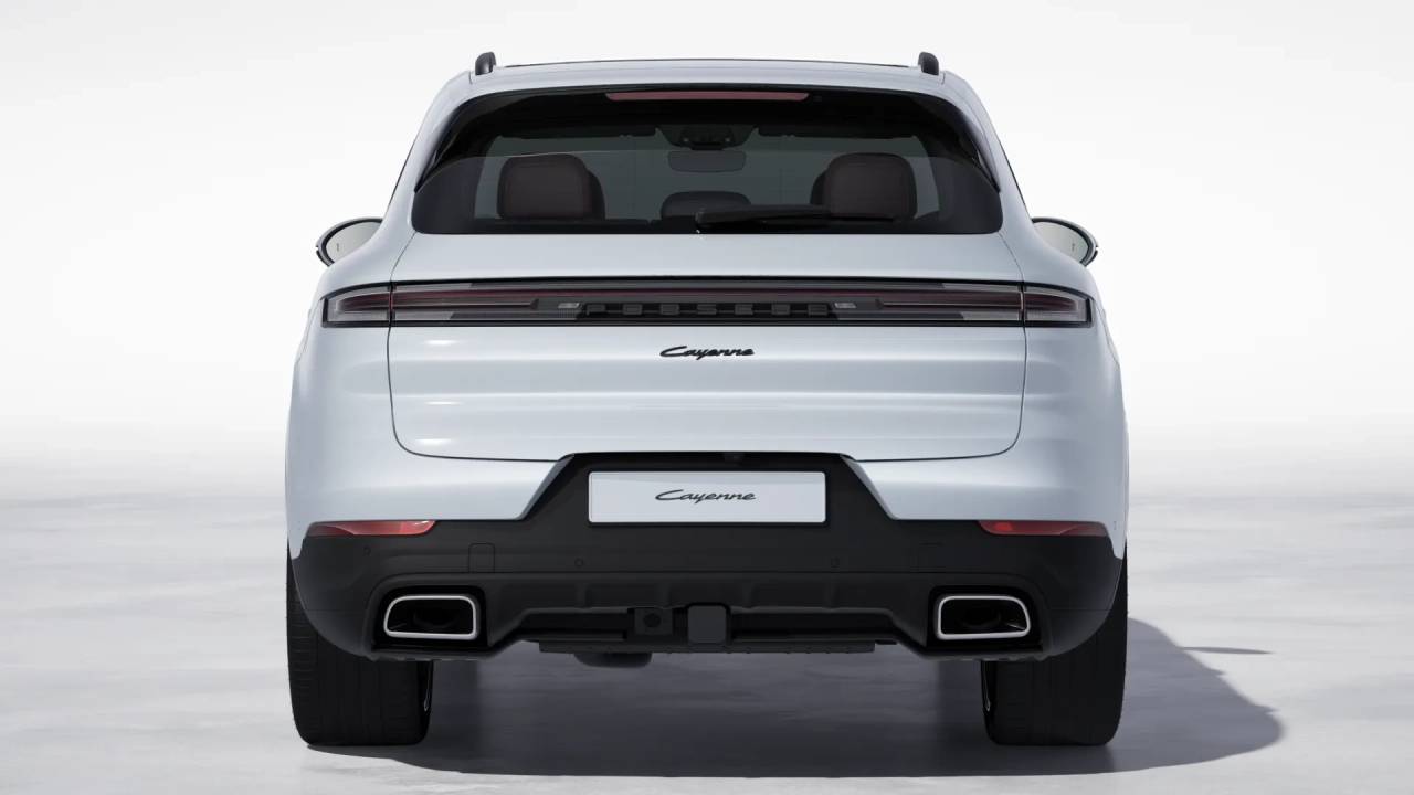 2026 Porsche Cayenne E-Hybrid photo 8