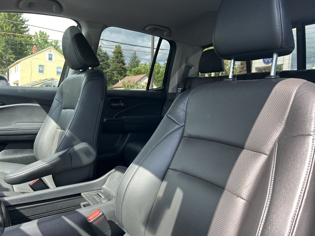 2018 Honda Ridgeline RTL-E photo 6