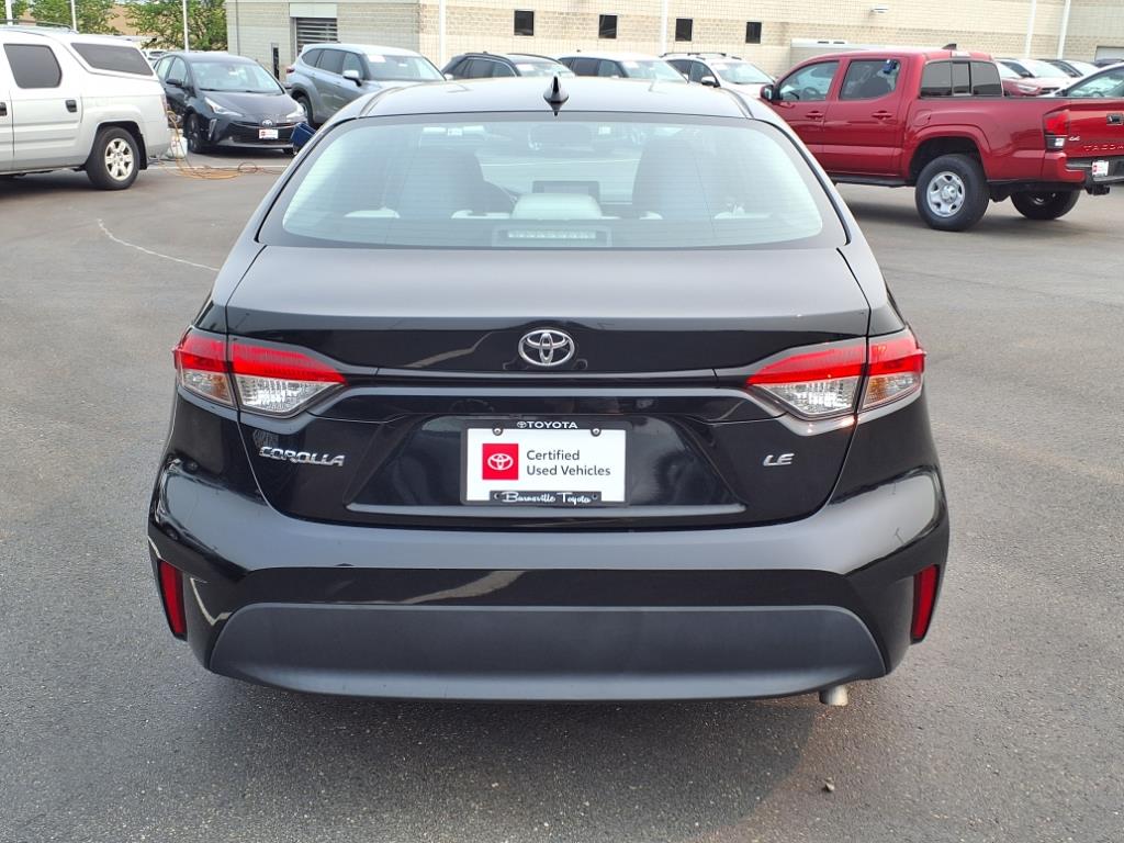 2023 Toyota Corolla LE photo 3