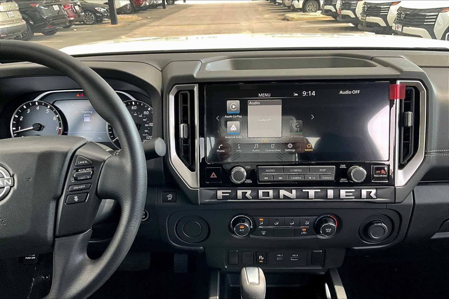 2025 Nissan Frontier SV photo 6