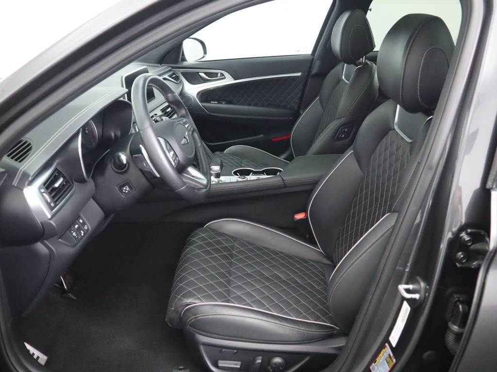 2021 Genesis G70 2.0T Elite Prestige 3.3T Sport photo 19