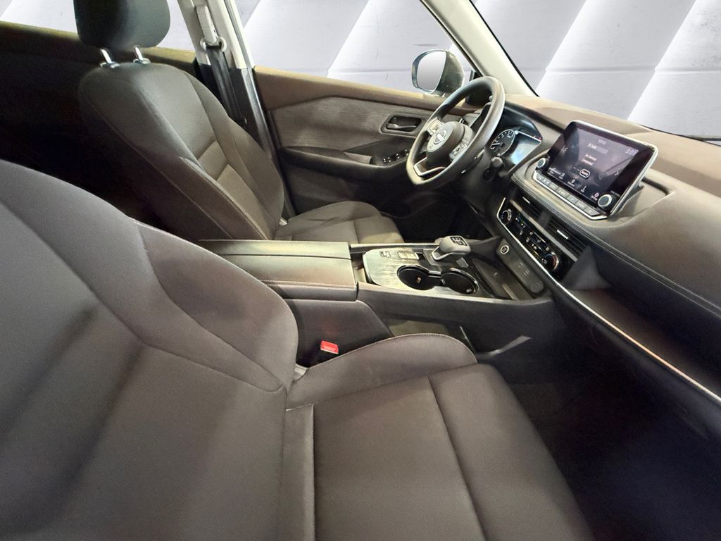 2023 Nissan Rogue S photo 12