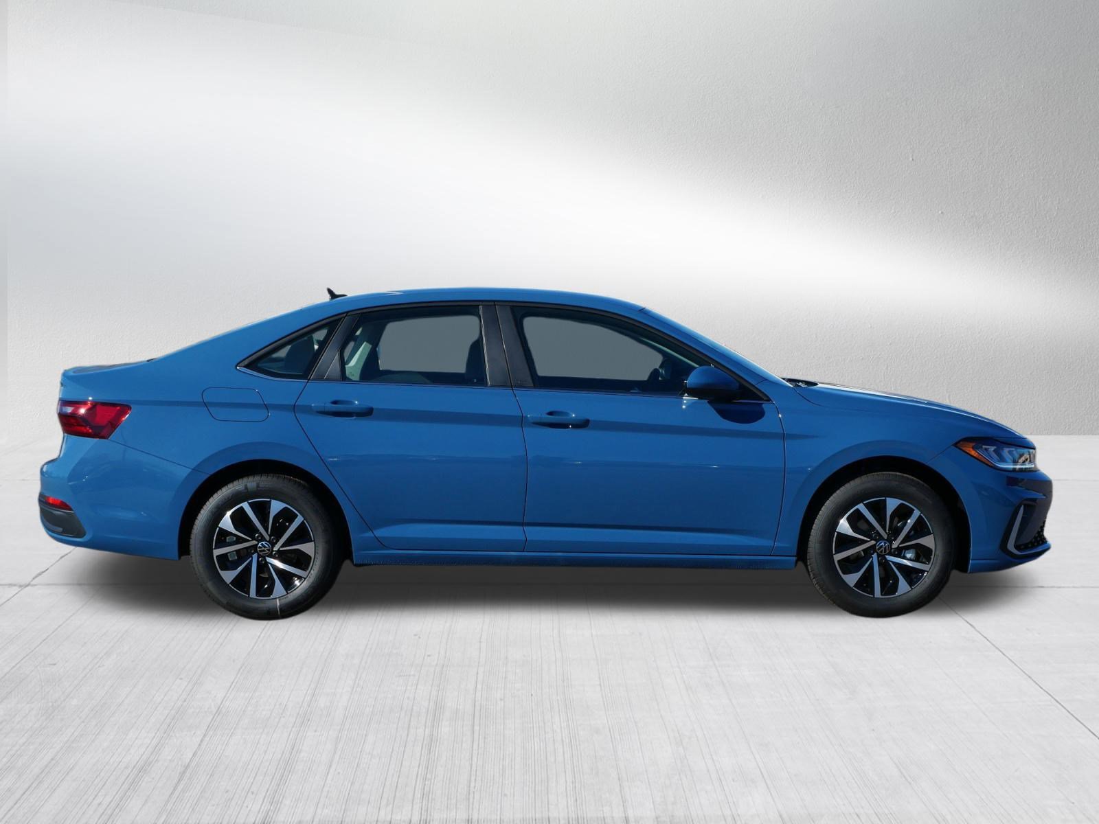 2026 Volkswagen Jetta S photo 2