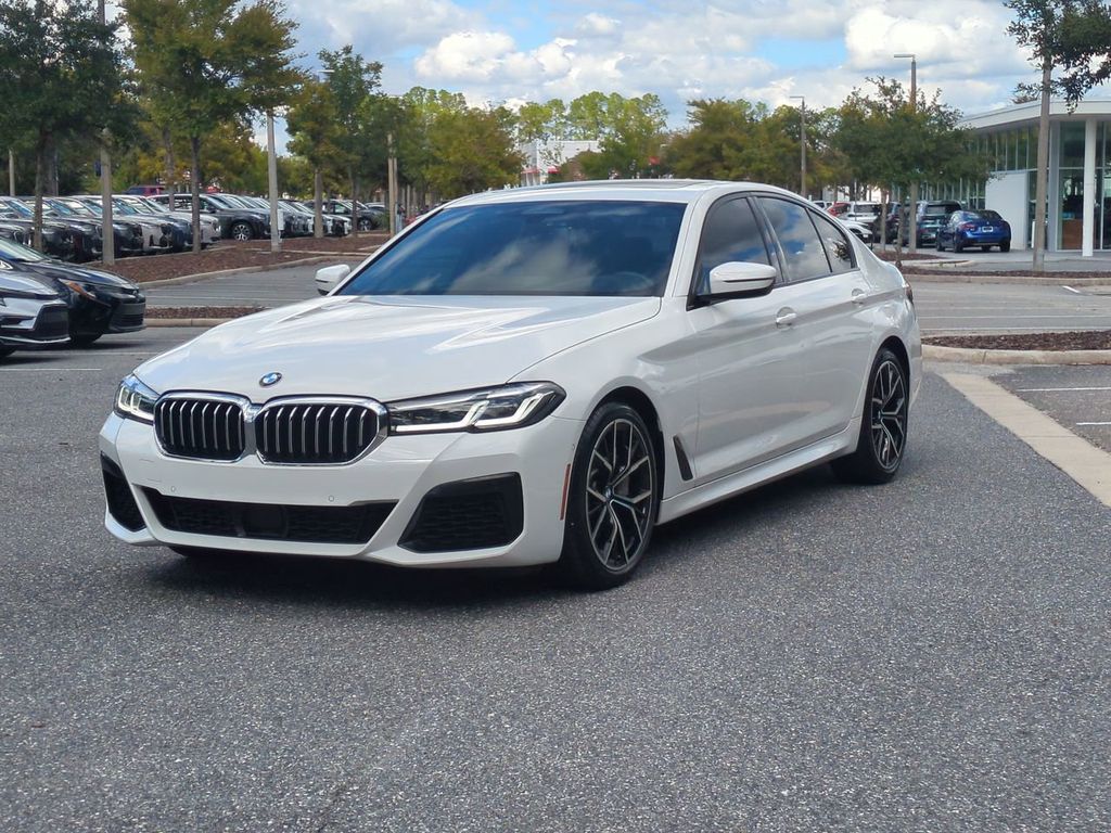 2022 BMW 5 Series 540i's photo